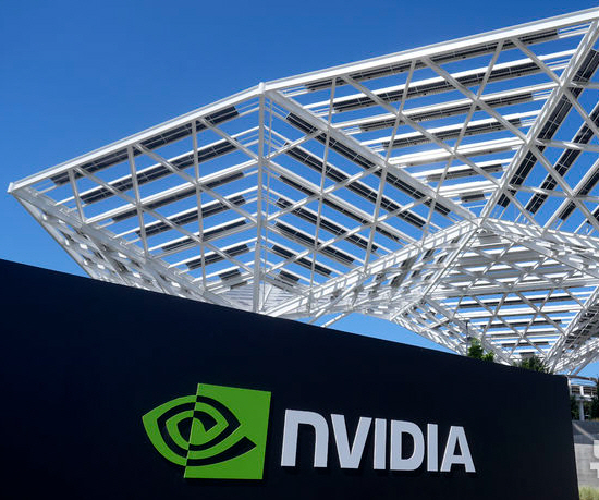 엔비디아, 시총 5조달러 목전...'AI거품론' 일축시켜