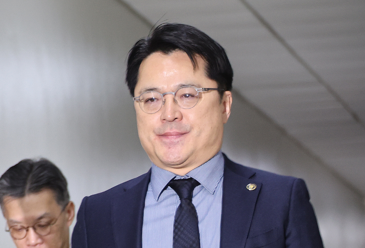 2조원 ‘5극3특’·AI팩토리 500개…규제프리 R&D·가짜일 걷어낸다