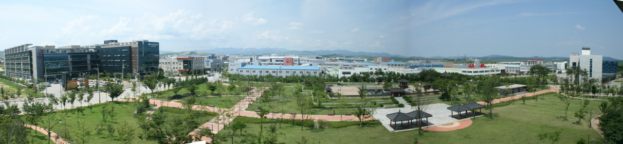 [M-커버스토리] 가동 전면중단 10년…남북 경협 재개 출발점은 '개성공단'