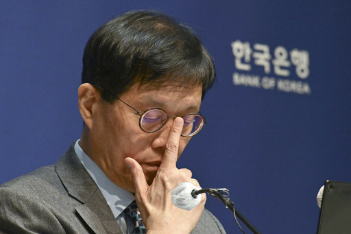 한은, 금리 인하 '속도조절'…美 연준 신중 모드에 '타이밍' 흔들
