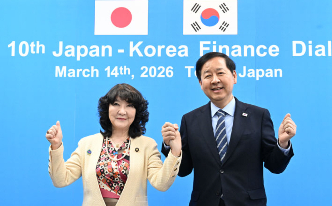 한·일 재무, '값싼 원화 및 엔화' 우려 성명...환율공조 가시화