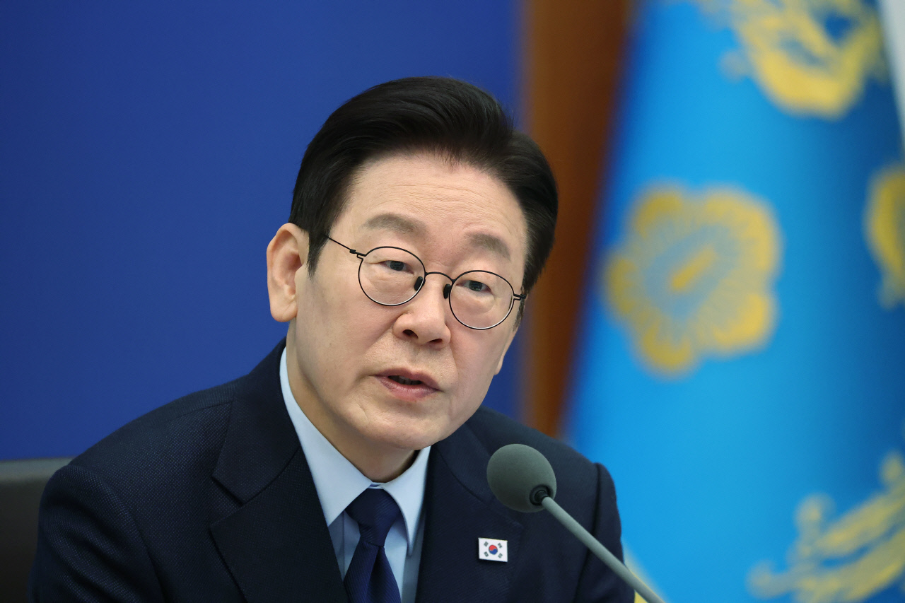 주담대 대신 사업자대출?…李 대통령 "사기죄로 형사처벌"