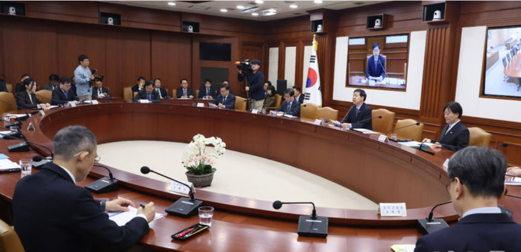 정부, 호르무즈 통과 '나프타' 안보품목 지정...1조5000억 금융지원·차량요일제 검토