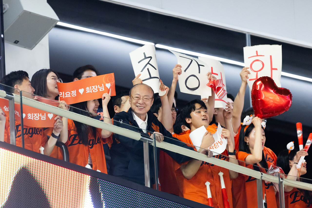 '연봉 킹' 김승연 한화 회장,  248억 수령…'배당 킹' 이재용 회장 '3993억 수령'