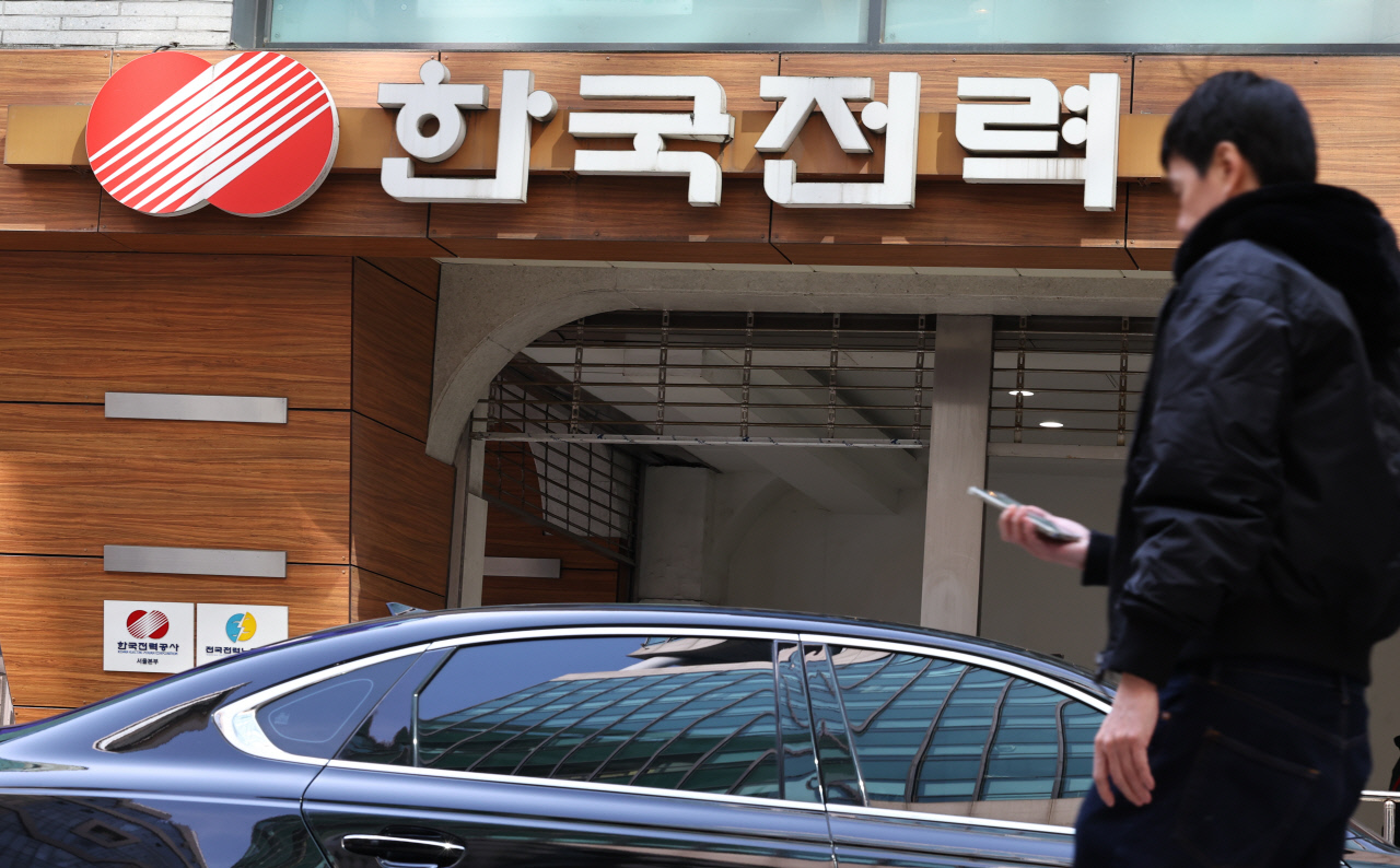 2분기 전기요금 ‘동결’… 하반기 인상 압박 커지나