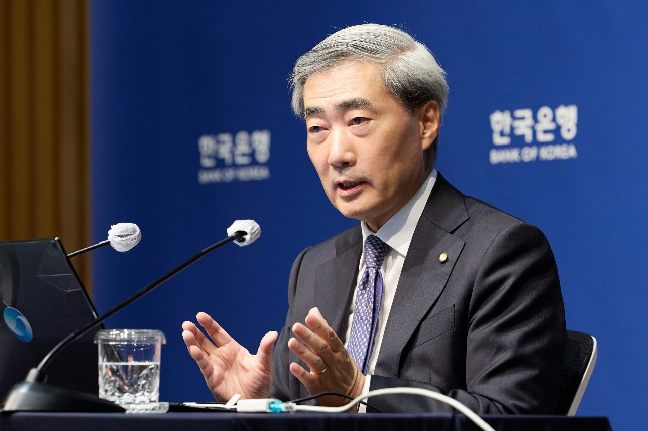 신현송 "갈 길 명확"…한은, '금리 시계'는 '인상'