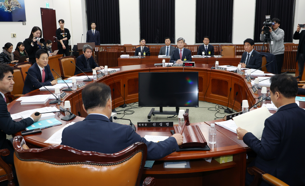 국정원 "北, 러에 추가 무기 수출…최선희, 푸틴 만나 민감한 대화 나눠"