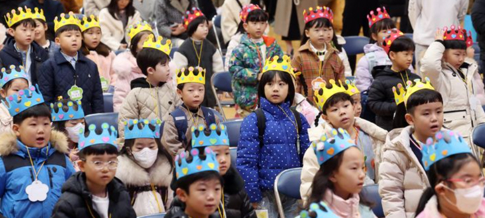 높아진 결혼·출산 허들, 정당·대선 주자들의 저출생 문제 해법은?