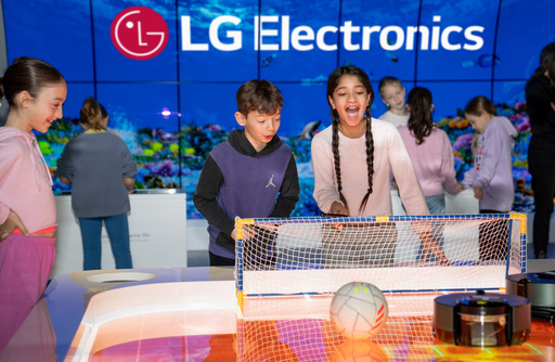 LG 북미 사옥, 과학 교육과 기술 외교의 허브로 급부상! 미래 인재 양성 및 국제 협력의 중심지
