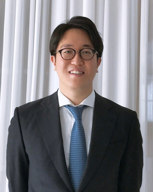 AI 시대, 예술가의 혼을 지키다: 킵콴 윤석관, 1세대 AI 콘텐츠 크리에이터의 독창적인 여정