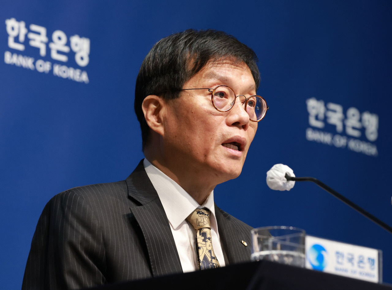 이창용 "금통위원 6명 중 4명, 3개월 내 '금리인하' 가능성"