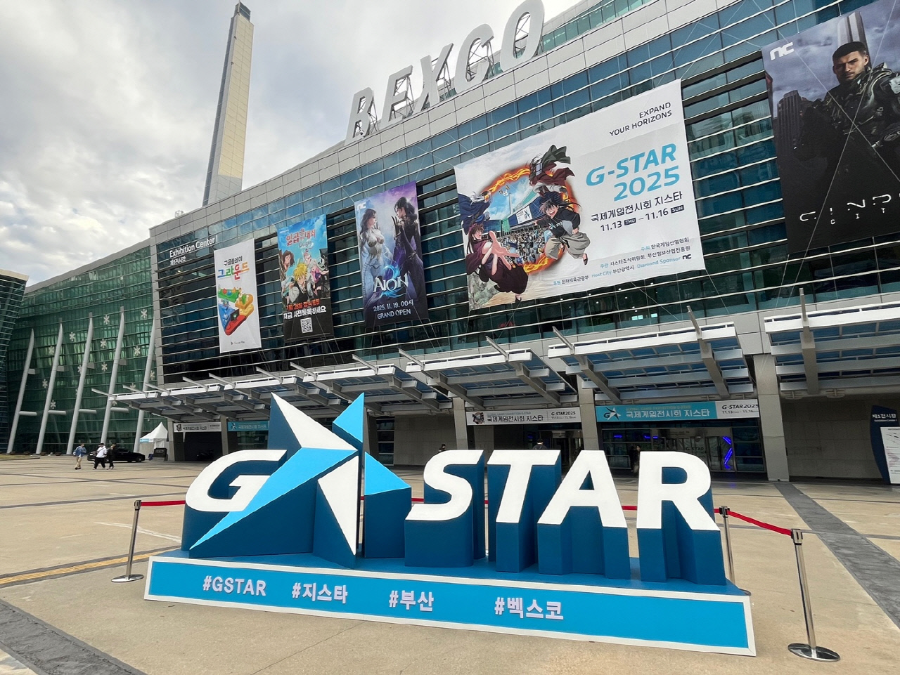 [지스타2025] '엔스타'로 끝난 지스타… 대형사 빠진 현장, 엔씨와 정부 관심이 메웠다