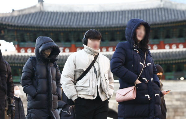 '최저 -6도' 기온 뚝…오후부터 기온 올라