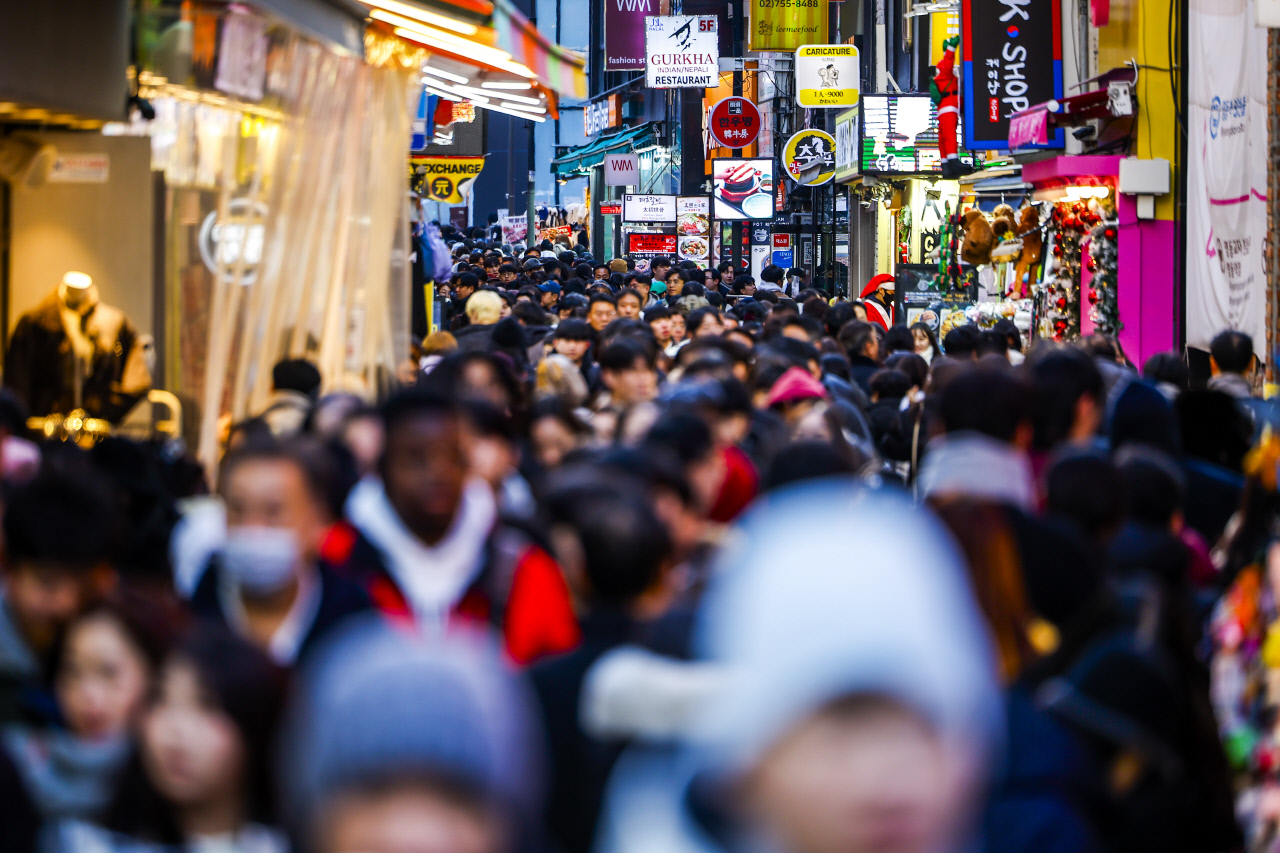 삼성·LG·SK·현대차, 연말 차분한 분위기 속 새해 충전