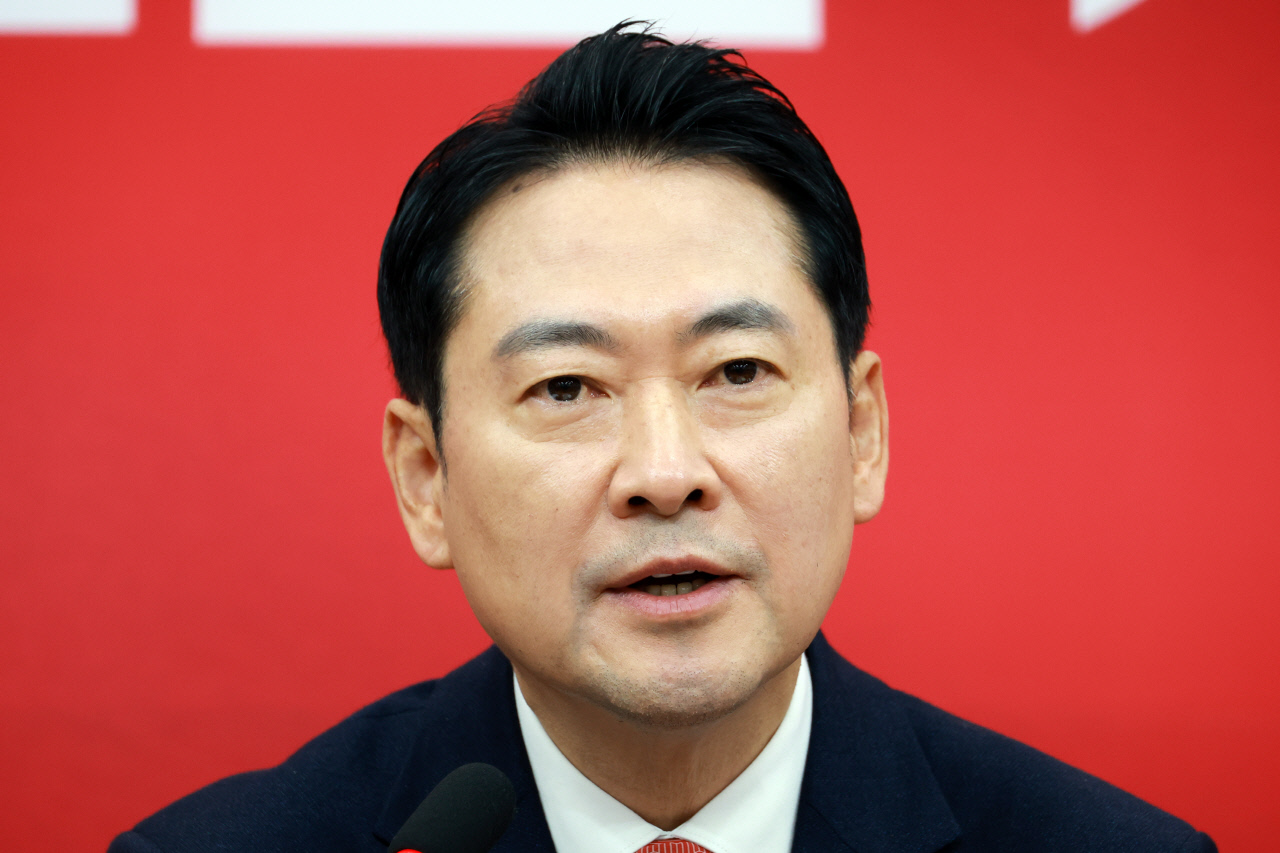 "'통일교' 특검 혹은 검·경 수사 선택하라" VS "공천헌금 수수 의혹 특검 위해 野 공조 필요"