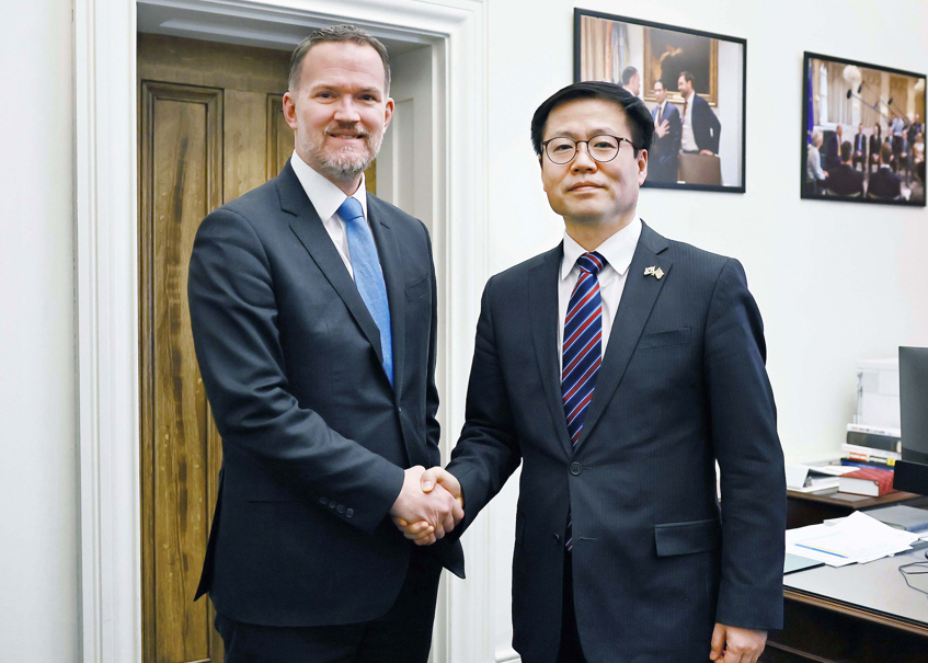 美 의회 간 여한구 통상본부장 "쿠팡사태 한미 통상현안 확대 해석 부적절" 우려 전달