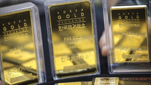 관세·중동 위기에 불확실성↑…금 오르고 코인 내렸다