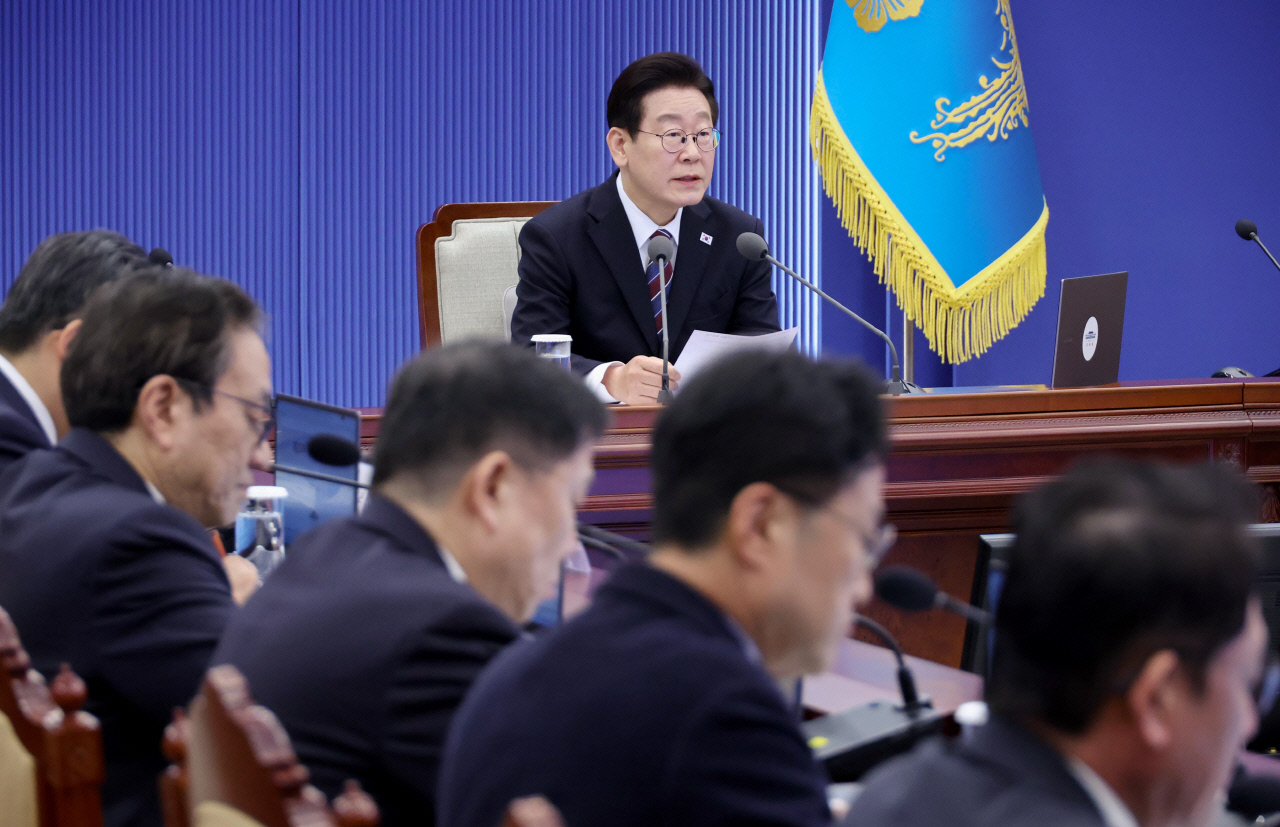 이 대통령 "부동산 공화국 해체 넘지 못할 벽 아냐… 사회 모든 영역에서 국가 정상화 진척"