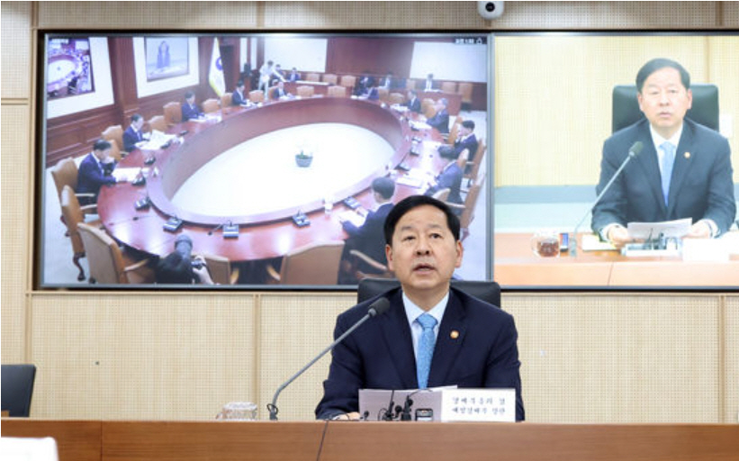 "물가 2.6% 아닌 3.8% 폭등했을 수"...정부, 유류상한제 자평