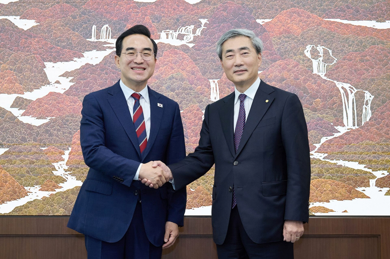 박홍근·신현송 첫 회동…"재정·통화정책 조화롭게 운용"