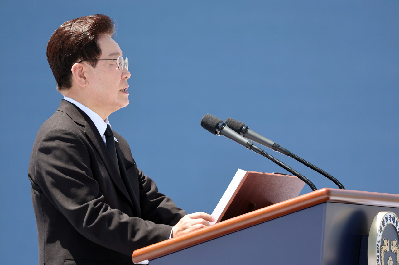 李 대통령, 삼성 최후 협상 앞두고 상호 양보 촉구… "노동권만큼 기업경영권도 존중돼야"