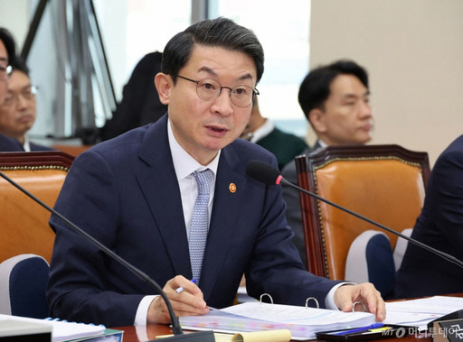 "최소 10만원으로 첨단산업 투자"…국민성장펀드 22일 출격