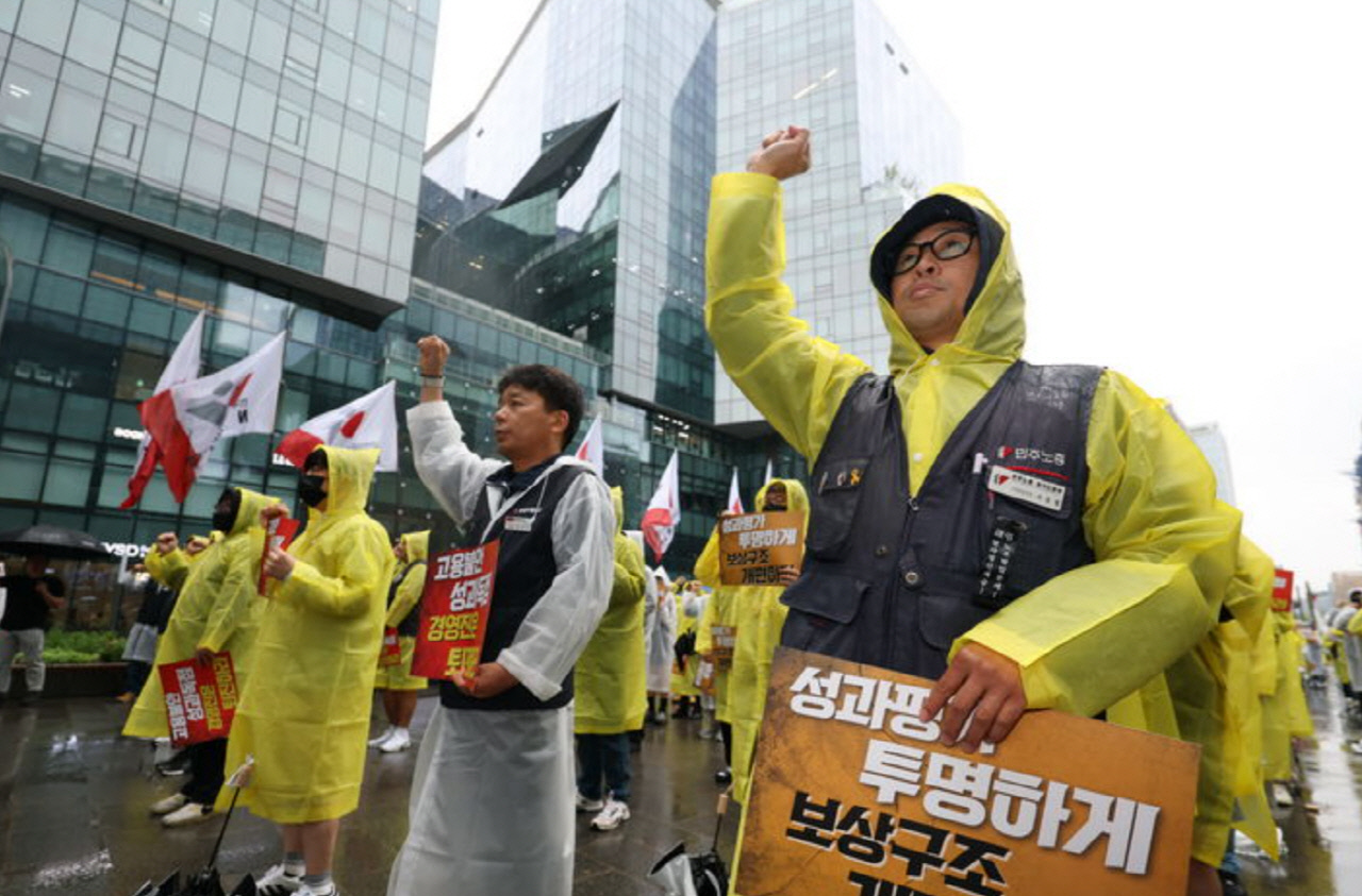 '창사 첫 파업' 막아라…정신아 카카오 대표, 이틀 연속 대화 호소 호소