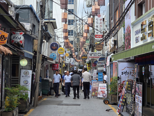 https://cdn.emetro.co.kr/data2/content/image/2026/07/14/.cache/512/20260714500380.jpg
