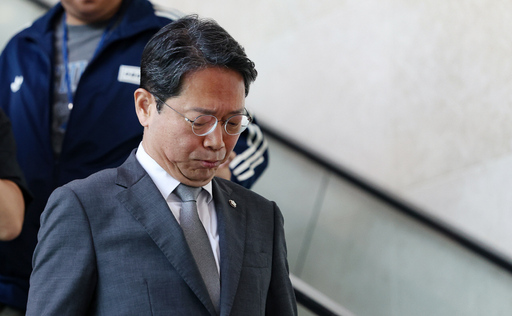 김승원 사퇴'에 반등 노리는 與, 기세 오른 野… 추석 앞두고 메시지 공방